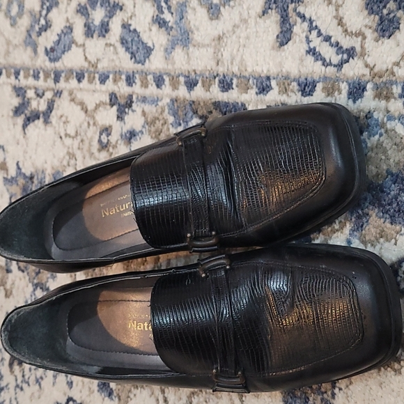 Shoes - Picture 2 of 2